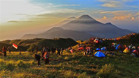 Ada Di Indonesia Ini Gunung Gunung Terindah Yang Pemandangan Alam Luar