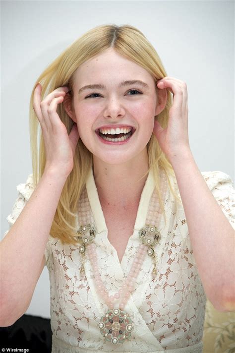 Elle Fanning lights up Trumbo press conference in Beverly Hills with ...