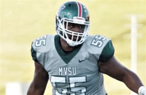 Meet 2023 Nfl Draft Prospect Jalen Jones Ol Mvsu