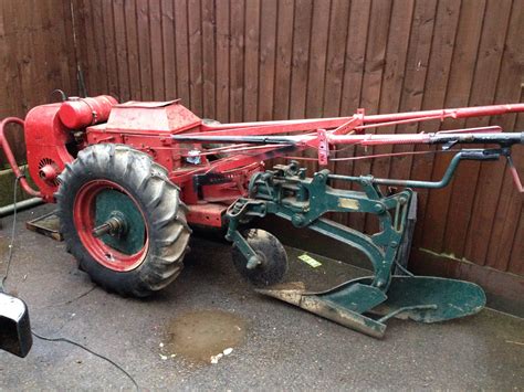 Late Trusty Tractor Vintage Horticultural And Garden Machinery Club