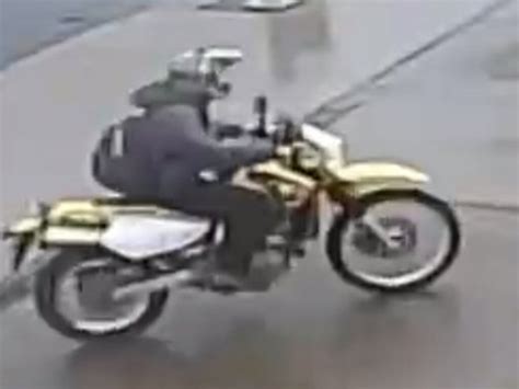 Christopher Empey Manhunt Victorian Sex Offender Missing After Dumping GPS Tracker News