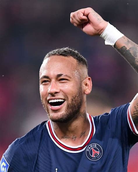 The Best Neymar Haircuts And Hairstyles Football Blog