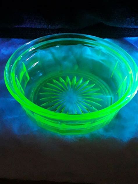 Vintage Green Depression Etched Uranium Glass Bowl Glows Under Black Light Antique Price