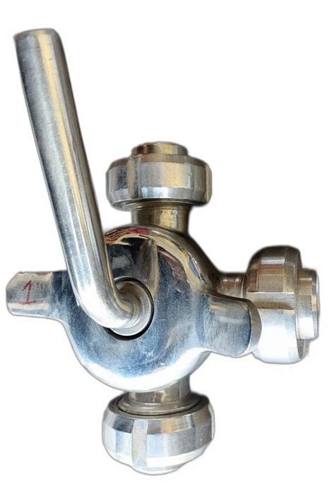 Medium Pressure Inch Ss Dairy Way Plug Valve For Water At