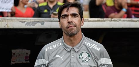 Palmeiras Mostra Excelente Desempenho em Partida Revelando Mudança de