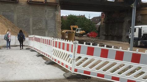 Umwege haben ein Ende Bahnbrücke für Fußgänger und Radfahrer offen