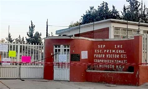 Con Bloqueo Logran Destituir A Directora De Primaria En Atotonilco De Tula