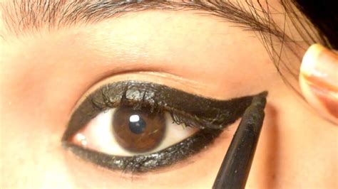 Eye Makeup With Eyeconic Kajal Saubhaya Makeup