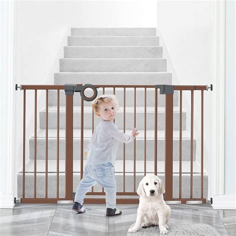 Pressure Fit Stair Safety Gate Easylock Plus For Openings In Wood Metal