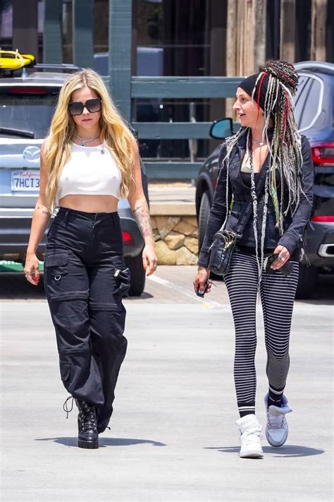 Avril Lavigne AvrilLavigne Nude OnlyFans Photo The Fappening Plus