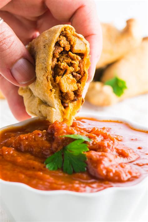 Best Vegan Empanadas With Vegan Beef And Cheese Namely Marly