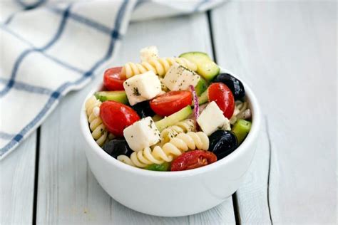 Grčka salata recept Perfektna salata za ljetno osvježenje