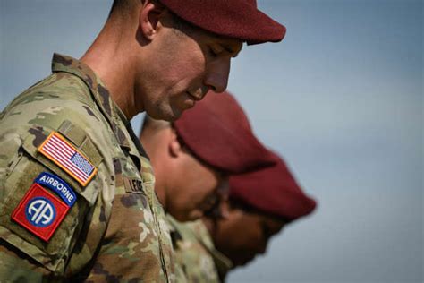 Impressive Display Armys 82nd Airborne Division Submits For Review At