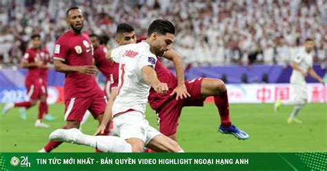 Video bóng đá Iran Qatar Rượt đuổi gay cấn 16 phút bù giờ đau tim