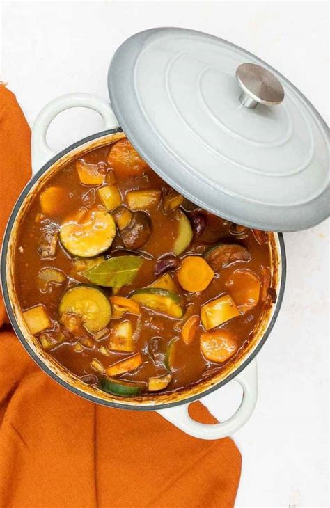 Vegetarian Stew Recipe - Splash of Taste - Vegetarian Recipes