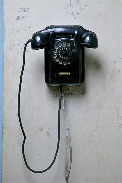 Gammal telefon arkivfoto. Bild av linje, antikviteten - 4001748