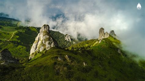 Wallpapere 10 Imagini Spectaculoase Cu Munții României Pentru Desktop