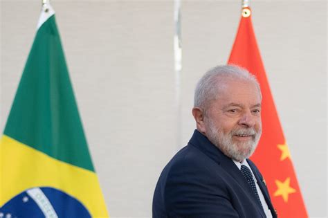 China é o país que mais presenteou Lula neste 3º mandato veja itens