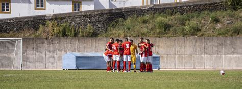 Clube Desportivo Santa Clara Sub Rece O Ao Farense Nas Laranjeiras