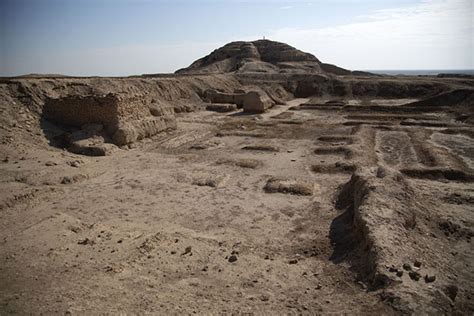 Ruins of the ancient city of Uruk | Uruk | Travel Story and Pictures ...