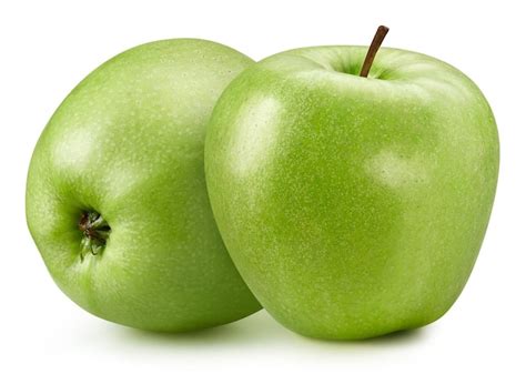 Premium Photo | Fresh green apple isolated on white