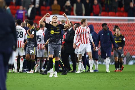 EFL Pundit Predicts The Result Of Southampton Vs Stoke City This Weekend