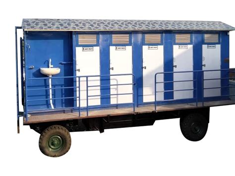 FRP Prefab Ten Seater Mobile Toilet Van No Of Compartments 10 At Rs