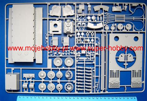 Pz Kpfw Vi Tiger I Ausf E Mid Production Italeri