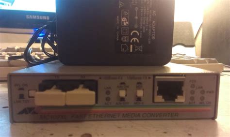Allied Telesyn AT-MC103XL i MC102XL media konverteri