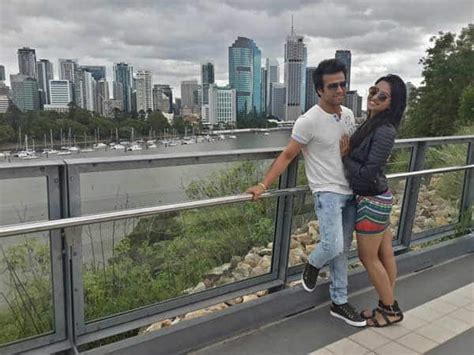 Rithvik Dhanjani and Asha Negi not ready to get married? - Bollywood News & Gossip, Movie ...