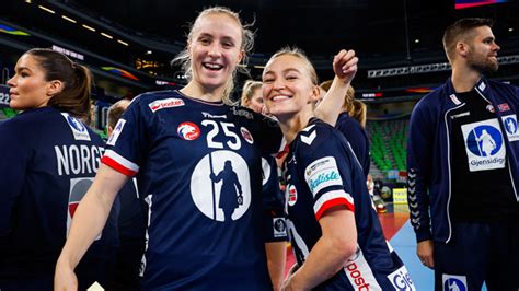 Henny Er Mvp Stine Ogs P All Star Team Handball No