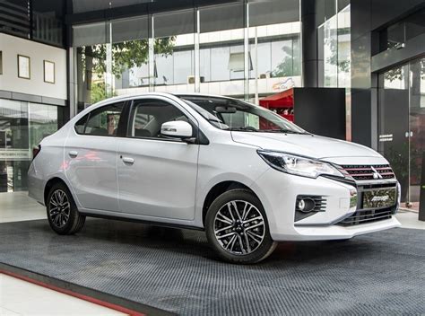 Mitsubishi Attrage Gi L N B Nh Khuy N M I T