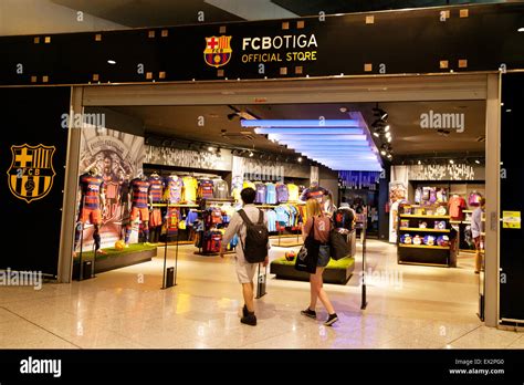 People at the Barcelona Football Club ( FCB ) shop, Barcelona Stock ...