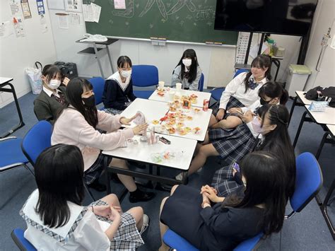 【コスメ研究部】新入生歓迎会 わせがく高等学校｜単位制・通信制高校