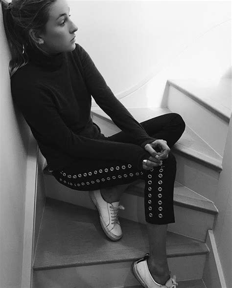 N Ng T M Cho Nh Ng B C H Nh Ootd C A B N V I Xu H Ng Si U Hot N Y