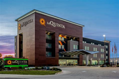 La Quinta Inn And Suites By Wyndham San Antonio Alamo City San Antonio