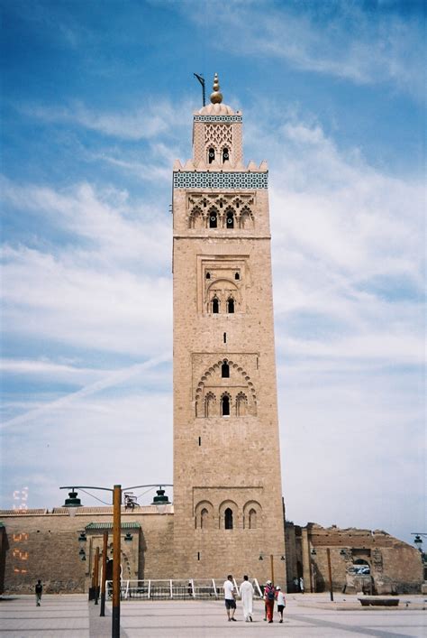 Abridged history of the Koutoubia mosque