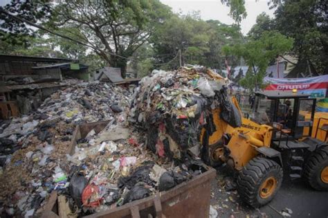 Itb Edukasi Sejak Usia Dini Solusi Penanganan Sampah Di Kota Bandung