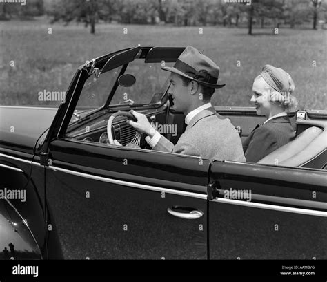 1940s Couple Hi Res Stock Photography And Images Alamy