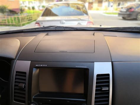 Бардачок газелиста — Mitsubishi Outlander XL, 2,4 л, 2011 года ...