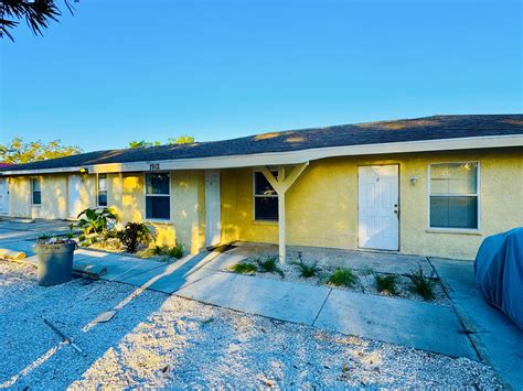 1115 manatee ave w 5