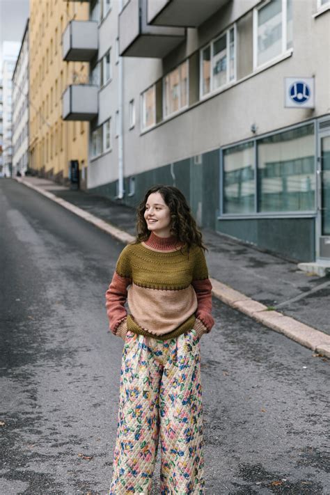 Funky Turtle Sweater Tetis Knit Garden