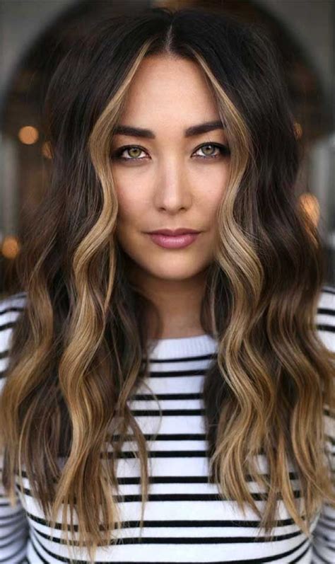 Best Fall Hair Color Trends Brunette With Blonde Face Framing