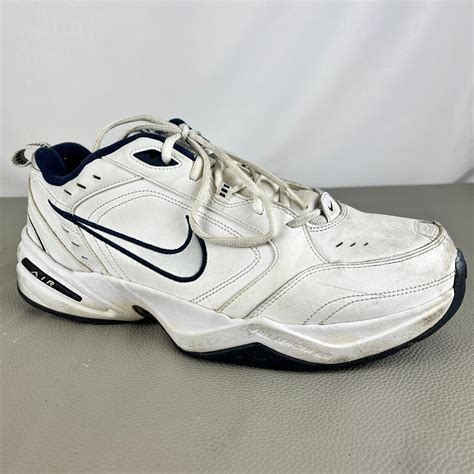 Nike Air Monarch IV (4E) White Metallic SilverNavy 41… - Gem