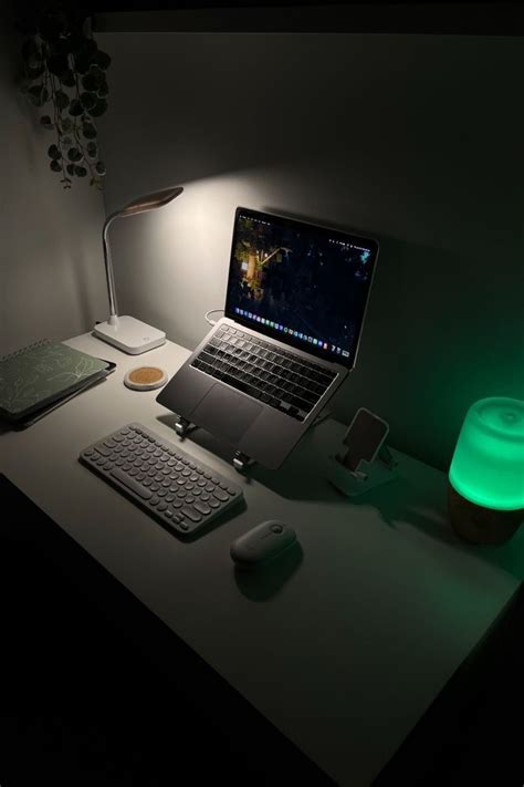 gaming laptop aesthetic | Computer desk setup, Minimal desk, Gaming ...