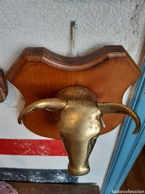 Cabeza De Toro En Bronce Con Soporte De Madera Comprar Artesania