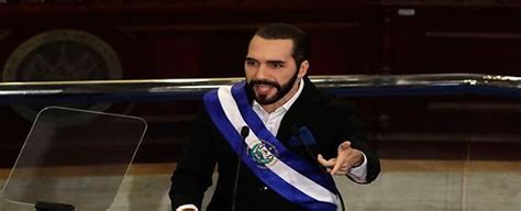 Presidente Nayib Bukele Buscar La Reelecci N En