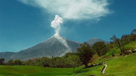 Cuántos volcanes hay en Colombia y cuáles son