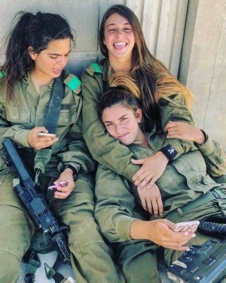 Military Lesbian Love Porn Pictures Xxx Photos Sex Images Pictoa