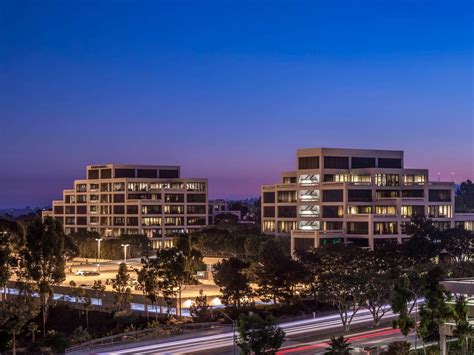 9191 Towne Centre Dr, San Diego, CA 92122 - La Jolla Gateway | LoopNet